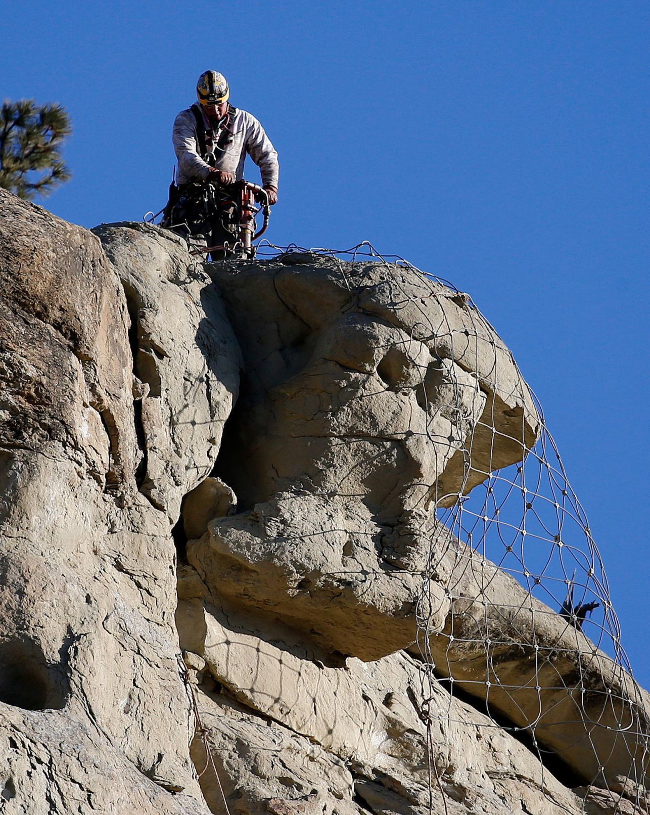 Laredo Place rock removal